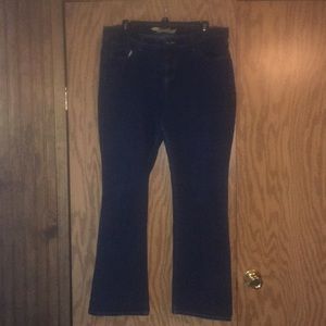 Old Navy sweetheart jeans